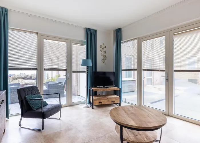 De Platvis בית נופש אגמונד אן זי