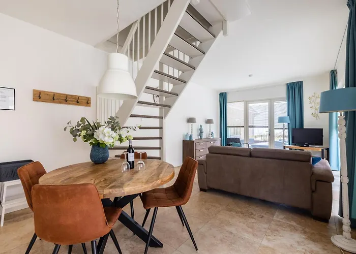 펜션 De Platvis 에크몬드안지