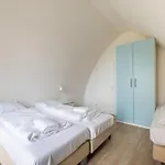 De Platvis 에크몬드안지